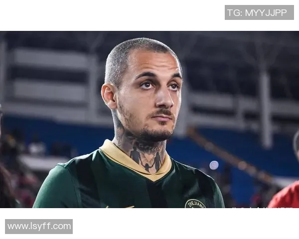 罗马尼亚足球传奇人物盘点 十大最具影响力球星的精彩回顾