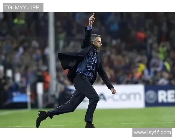 足球场上无球跑位大师是谁 解析那些能够通过跑位改变比赛的球星