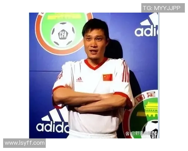 足球界最著名的二号球星是谁 他如何在绿茵场上创造传奇